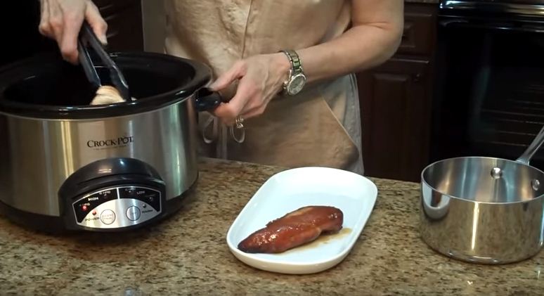 [VIDEO] Slow Cooker Garlic and Brown Sugar Chicken Recipe - Lazy Oven