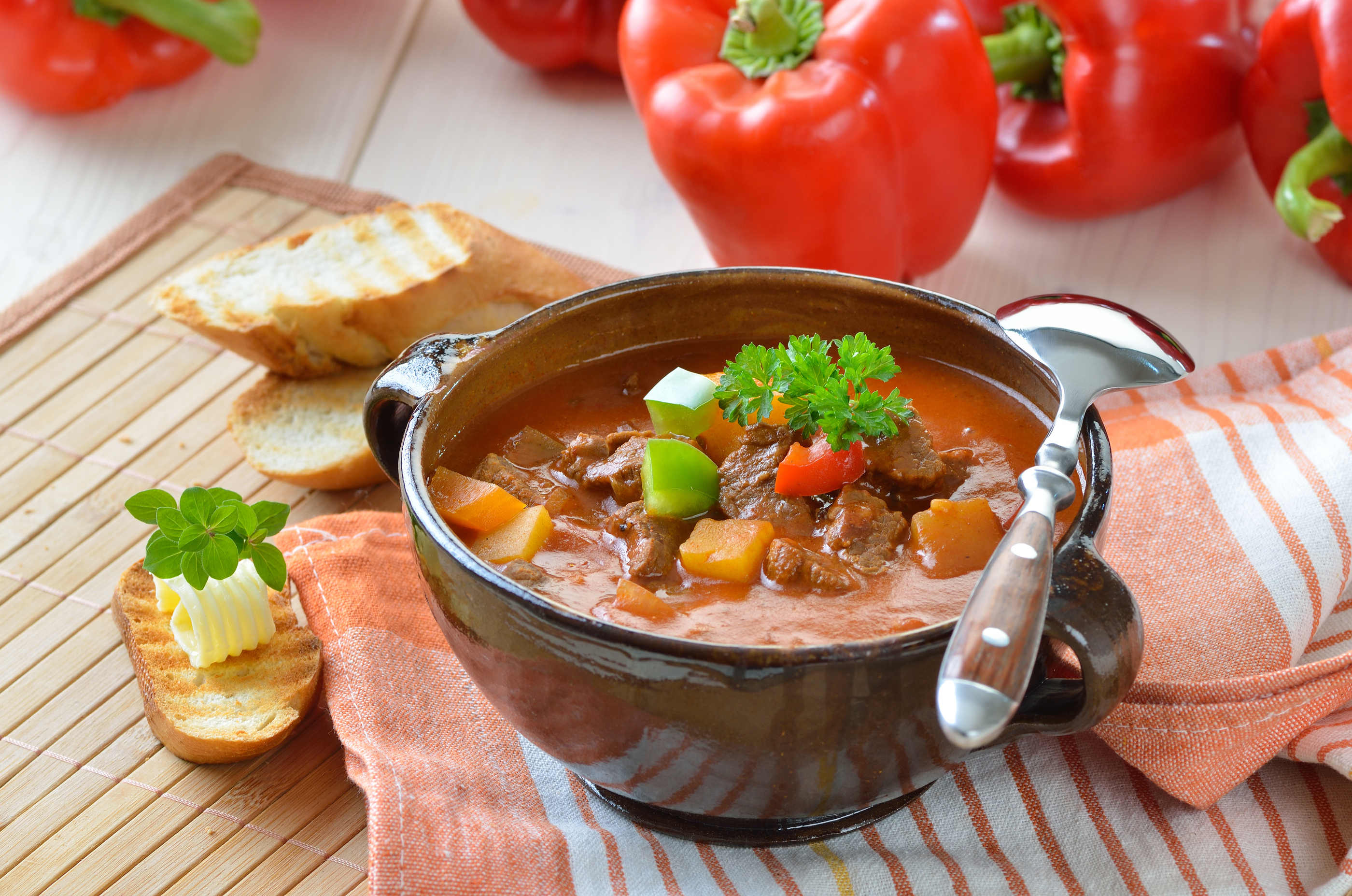 You Should Try This Crock Pot Spicy Hamburger Goulash