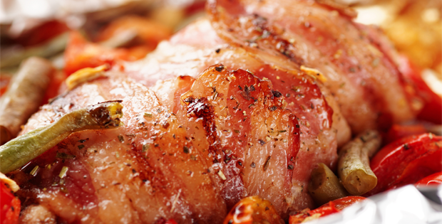 A Very Tempting Slow Cooker Saucy Chicken And Bacon