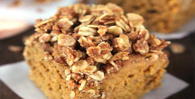 Moist Slow Cooker Pumpkin Streusel Coffee Cake