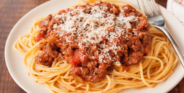 A Very Beefy Slow-Cooked Bolognese Sauce