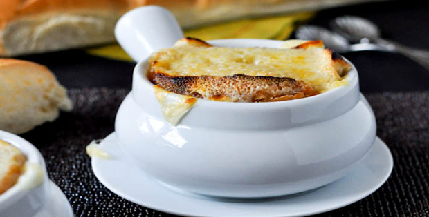 Warm and Healthy Crock Pot French Onion Soup