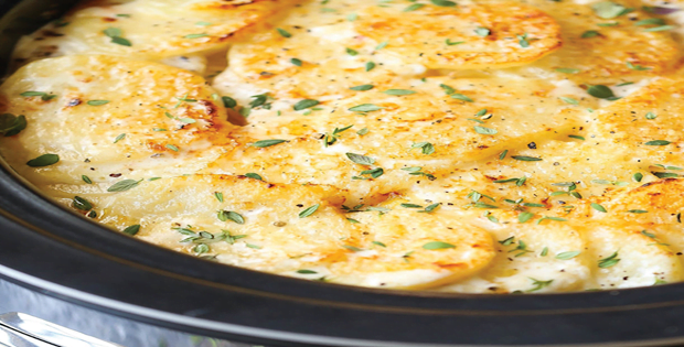 Slow Cooker Cheesy Scalloped Potatoes