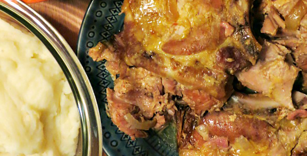 A Fantastic 5-Ingredient Crock Pot Creamy Italian Pork Chops Dish