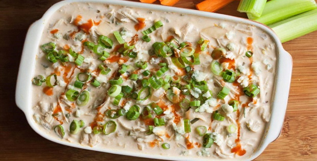 The Best Appetizing Slow Cooker Buffalo Chicken Dip For Any Event