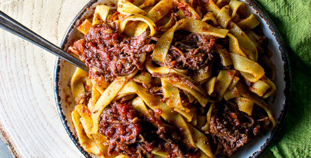 Slow Cooker Short Rib Pasta That You’ll Deeply Fall In Love With