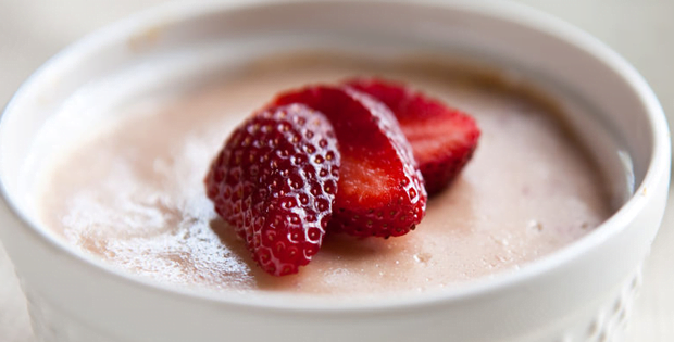 Luscious Slow Cooker Strawberry Cheesecake For Two