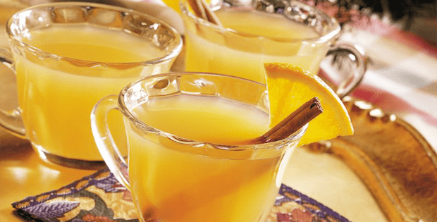 An Inviting Aromatic Slow Cooker Peachy Spiced Cider