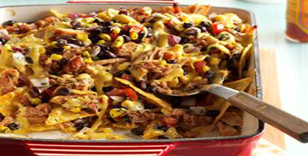 You Will Go Crazy For This Slow Cooker Southwestern Nachos