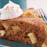 Tender And Spicy Slow Cooker Apple Cake