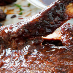 Easy Fall-Off-The-Bone Slow Cooker Barbecue Ribs