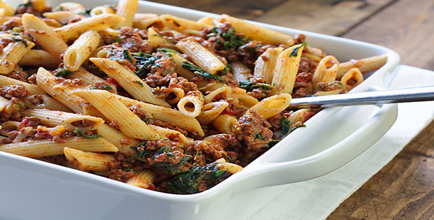 Slow Cooker Spinach, Beef And Cheese Pasta