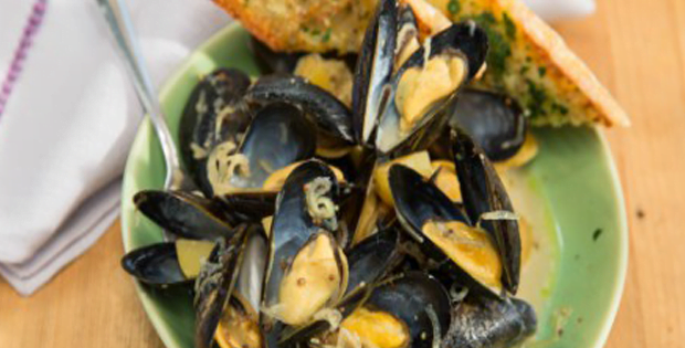 Slow Cooker Mussels With A Creamy Wheat Beer And German Mustard Sauce