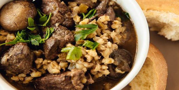 Slow Cooker Beef And Barley Stew With Mushrooms